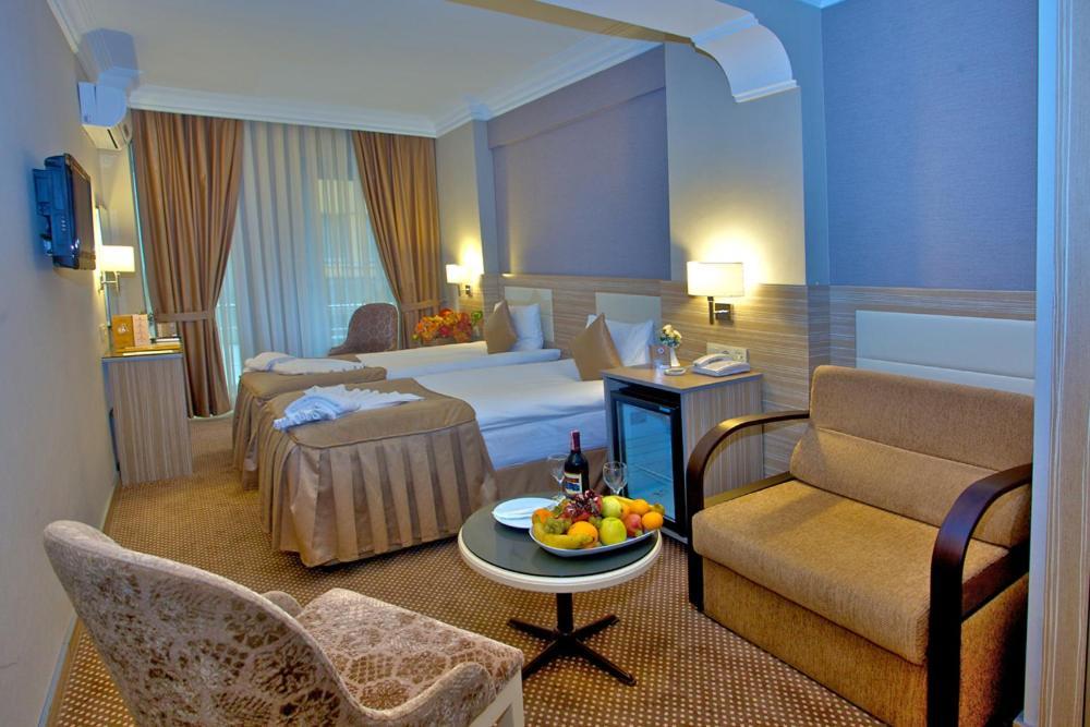 Laleli Emin Hotel Istanbul Bagian luar foto