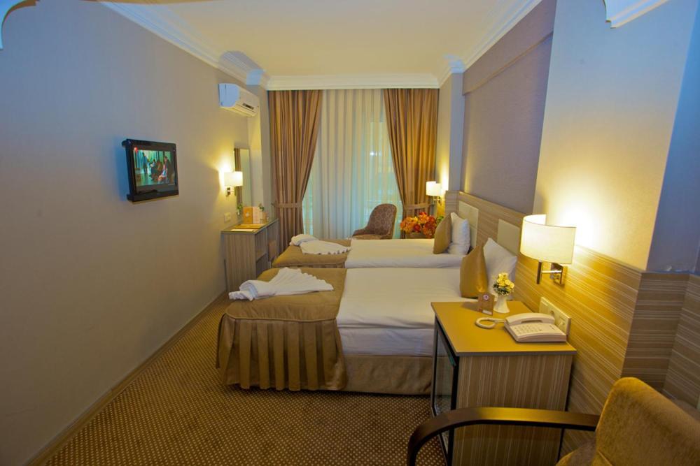 Laleli Emin Hotel Istanbul Bagian luar foto